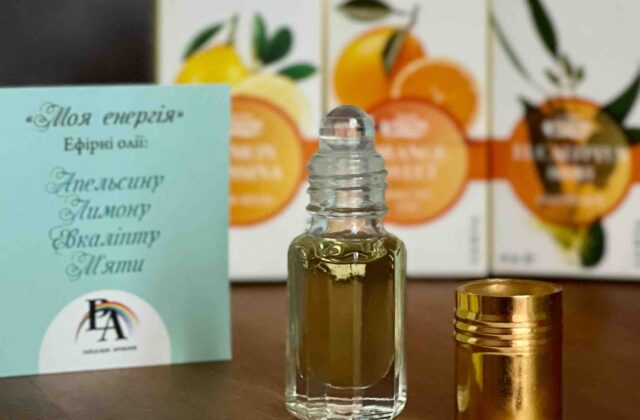 Парфуми з натуральних ефірних олій